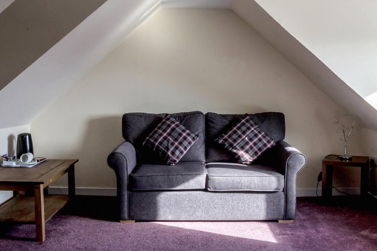 Feughside Guesthouse Banchory Esterno foto
